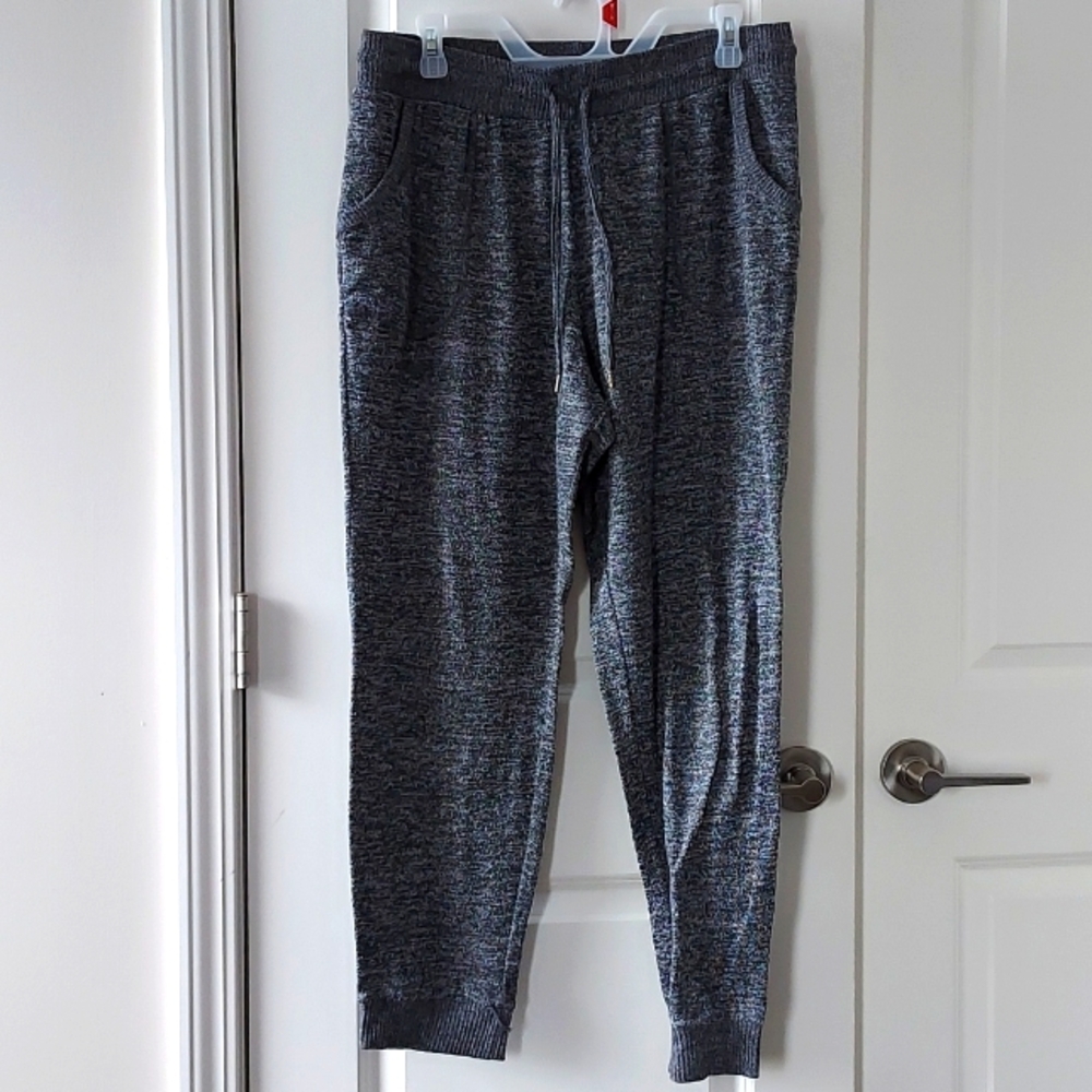 Secret Treasure joggers black grey large